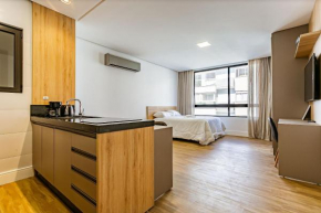 Studio elegante e novo, ótima localização SSG210